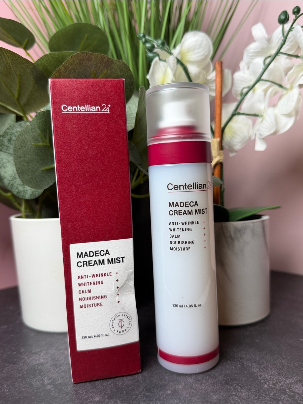 Madeca Cream Mist - White & Red Anti-Wrinkle Hydrating Mist